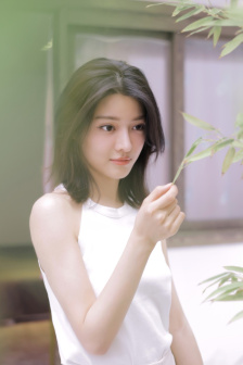 男孩嘘嘘图片
